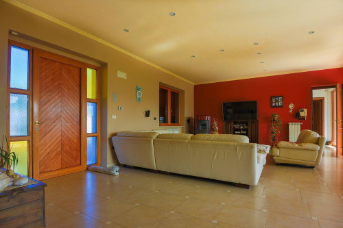 Villa for sale in Gallinaro