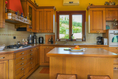 Villa for sale in Gallinaro