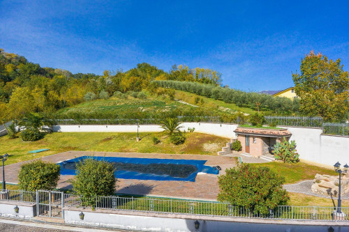 Villa for sale in Gallinaro