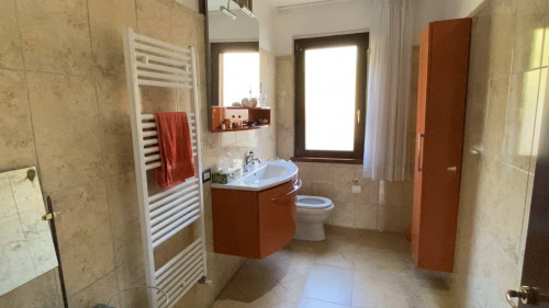 Villa bifamiliare in vendita a Atina