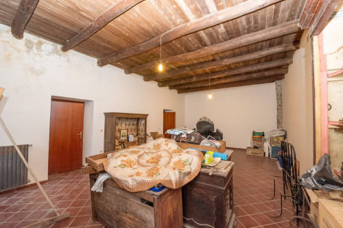Abitazioni tipiche storiche in vendita a Sasso di Castalda