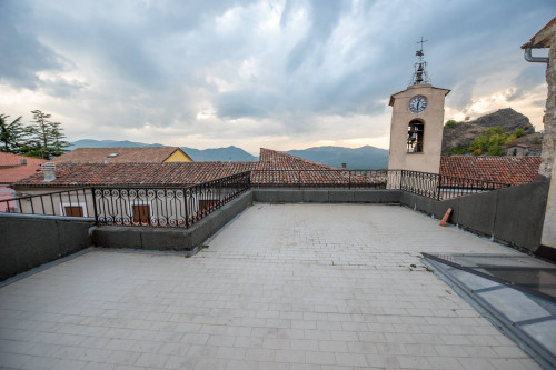 Abitazioni tipiche storiche in vendita a Sasso di Castalda