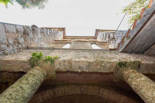 historic residence for sale in Rocca d'Arce