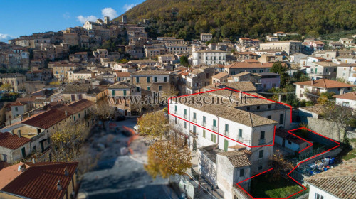 Abitazioni tipiche storiche in vendita a San Donato Val di Comino