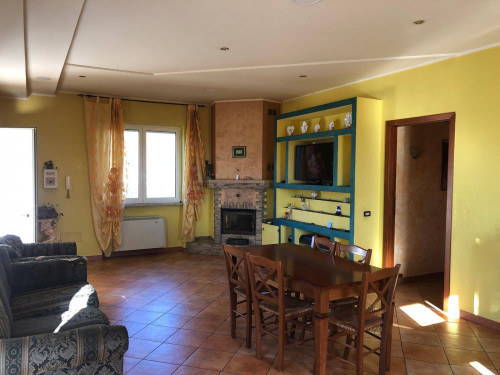 Villa bifamiliare in vendita a Roccasecca