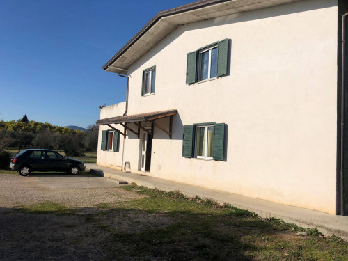 Villa bifamiliare in vendita a Roccasecca