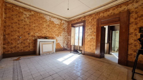 historic residence for sale in Arpino