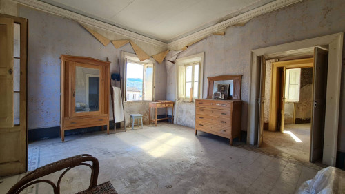 historic residence for sale in Arpino