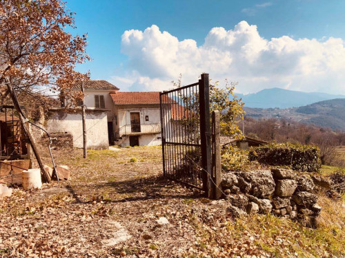 Casale di campagna in vendita a Santopadre