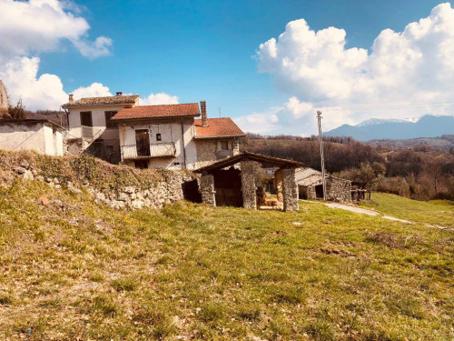Casale di campagna in vendita a Santopadre