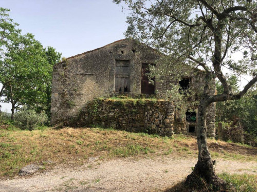 Rudere in vendita a Santopadre