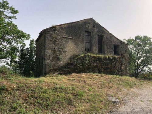 Rudere in vendita a Santopadre