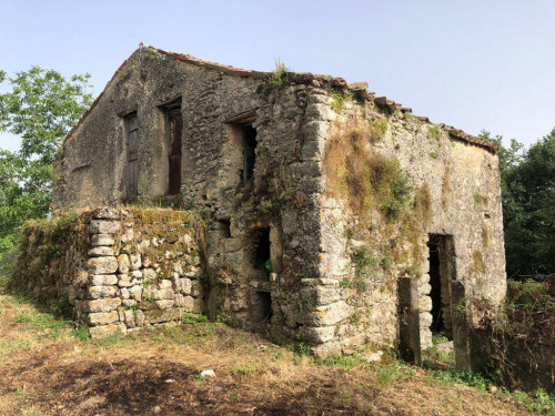 Rudere in vendita a Santopadre