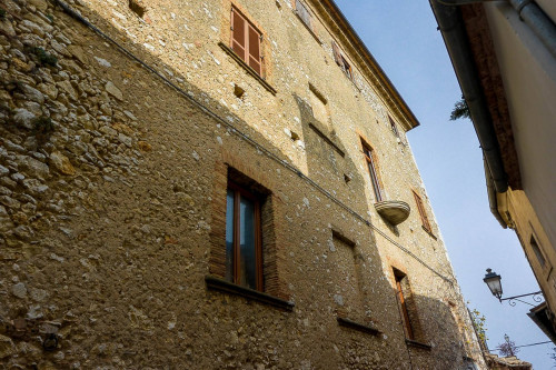 Abitazioni tipiche storiche in vendita a Monte San Giovanni Campano