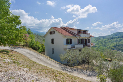 Villa for sale in Sora
