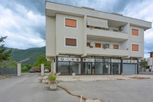 Palazzo intero stabile in vendita a Castrocielo