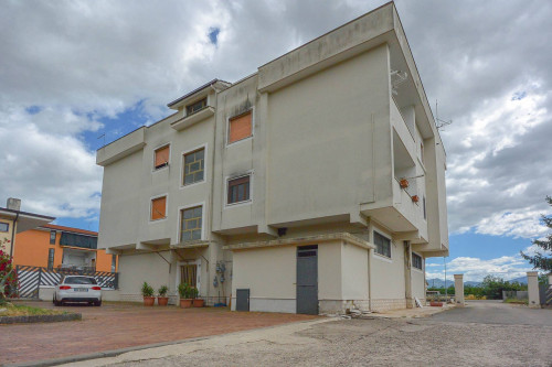 Palazzo intero stabile in vendita a Castrocielo