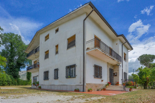 semi-detached villa for sale in Roccasecca