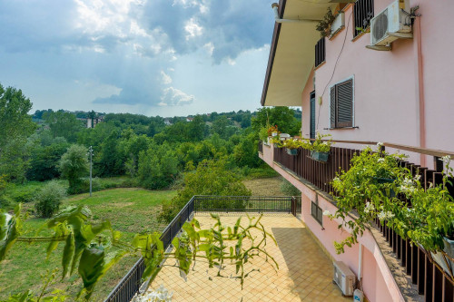 Villa in vendita a Strangolagalli