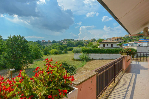 Villa in vendita a Strangolagalli