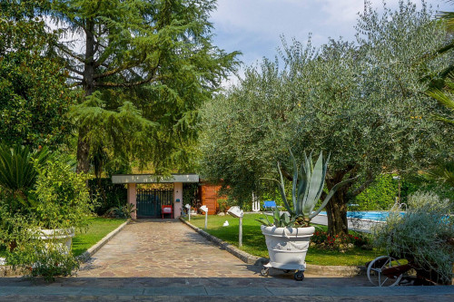 Villa in vendita a Strangolagalli
