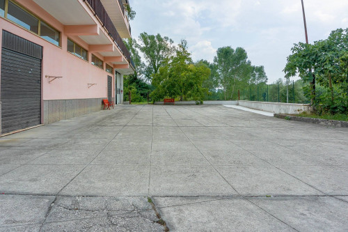 Villa in vendita a Strangolagalli