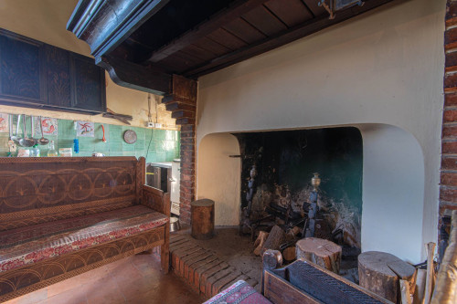 Palazzo storico in vendita a Vico nel Lazio