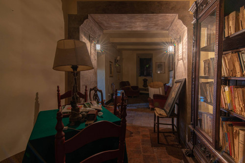 Palazzo storico in vendita a Vico nel Lazio