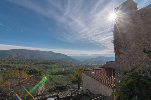 Palazzo storico in vendita a Vico nel Lazio