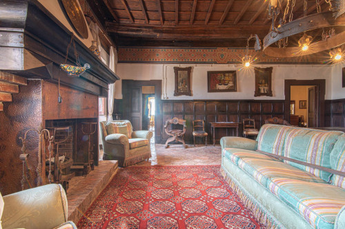 Palazzo storico in vendita a Vico nel Lazio