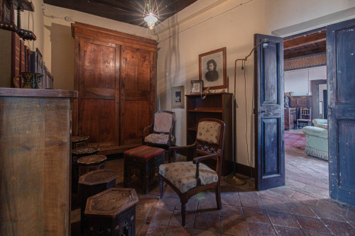 Palazzo storico in vendita a Vico nel Lazio