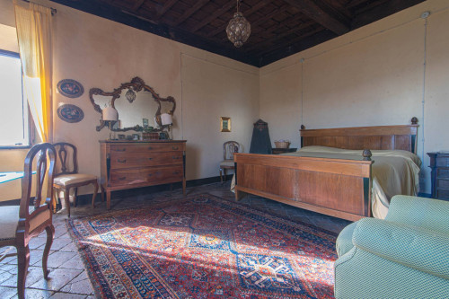 Palazzo storico in vendita a Vico nel Lazio