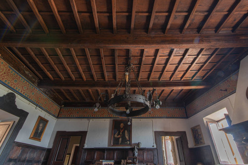 Palazzo storico in vendita a Vico nel Lazio