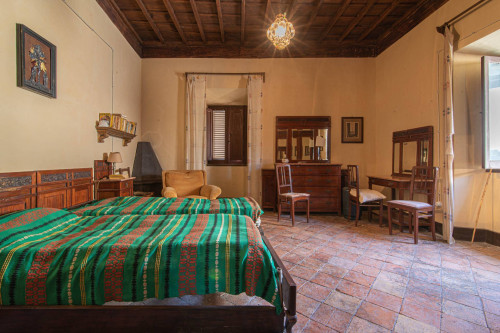 Palazzo storico in vendita a Vico nel Lazio