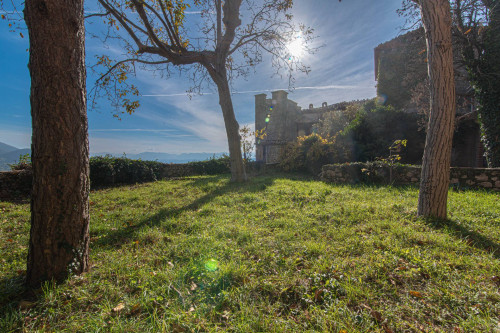 Palazzo storico in vendita a Vico nel Lazio