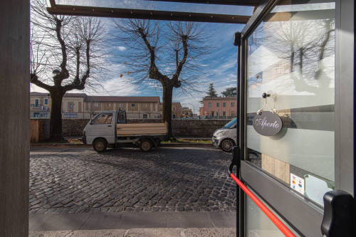 Attività commerciale in vendita a Sora