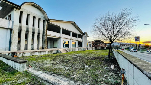 Palazzo intero stabile in vendita a Arce