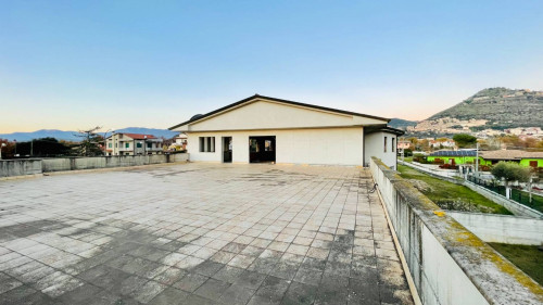 Palazzo intero stabile in vendita a Arce
