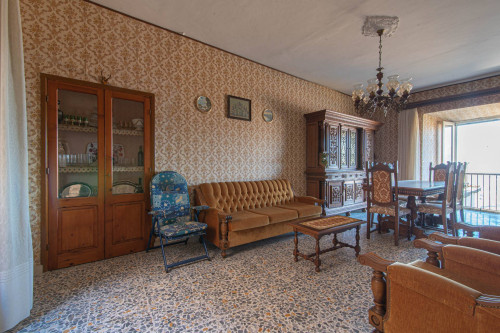 Palazzo storico in vendita a Posta Fibreno