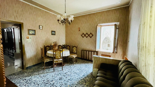 Appartamento in vendita a Colle San Magno