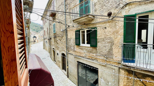 Appartamento in vendita a Colle San Magno