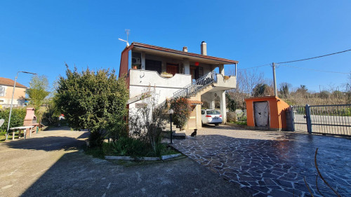 Casa indipendente in vendita a Ferentino