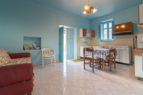 Casale di campagna in vendita a Arpino