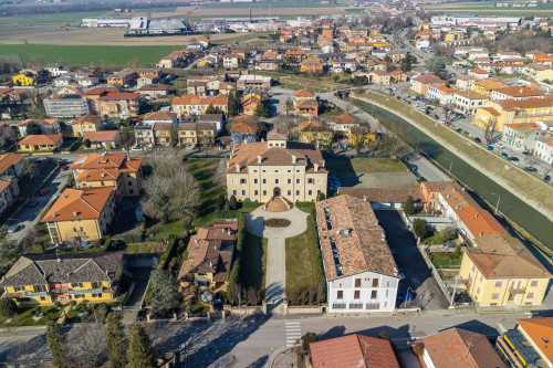 Abitazioni tipiche storiche in vendita a Gonzaga