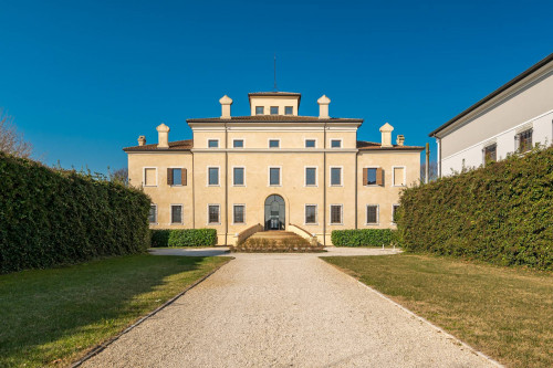 Abitazioni tipiche storiche in vendita a Gonzaga