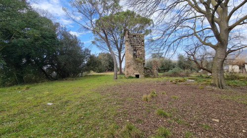 farmhouse for sale in Aquino