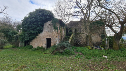 farmhouse for sale in Aquino