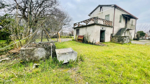 Casale di campagna in vendita a Roccasecca