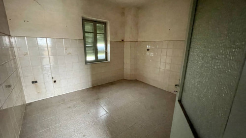Casale di campagna in vendita a Roccasecca