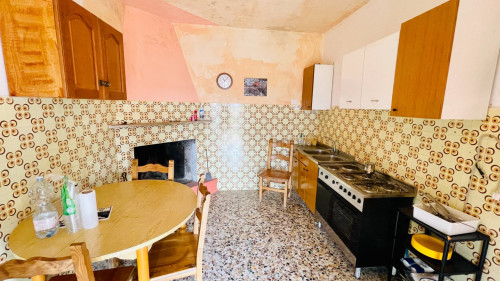 farmhouse for sale in Colfelice